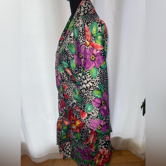 California Dynasty Vintage Satin Robe with shoulder pads floral animal print - Picture 3 of 7